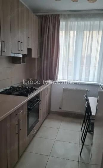 Casa de inchiriat GHENCEA. 4 camere, 2 bai, LOC DE PARCARE. CENTRALA PROPRIE - 9
