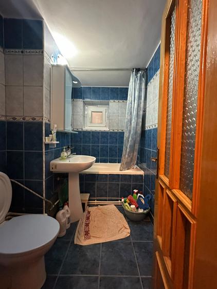 Buzaului B-uri! Apartament 3 camere, etaj 2.