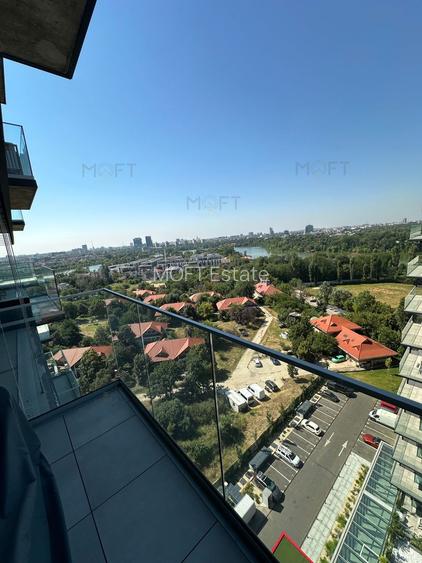 Apartament 2 camere lux Up-Site vedere către lac loc de parcare - 11