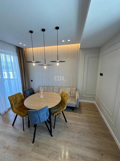 Inchiriere Apartament 3 camere semidecomandat, 60 mp, - 2