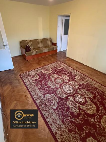 Ion Luca Caragiale apartament 2 camere etaj intermediar