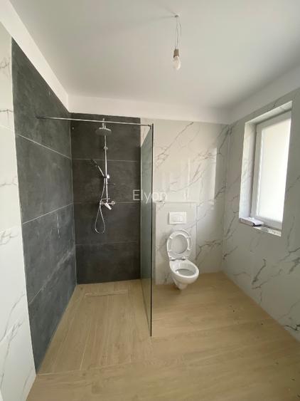 Duplex 1/2 - P+1+M, 160 mpU+terasa, 3 bai, 290 mpT - VANZATOR p. fiz, COMISION 0 - 6