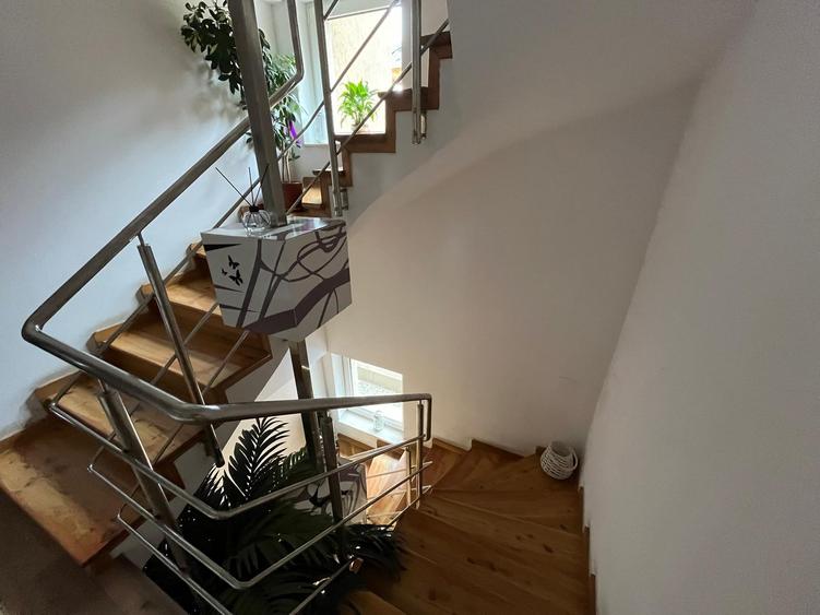 Vila pretabila birouri zona Floreasca - Metrou Stefan cel Mare