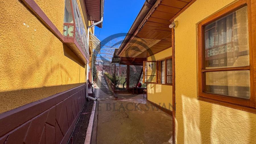 Casa cu 5 camere de vanzare  | Urlati, Prahova | Comision 0%