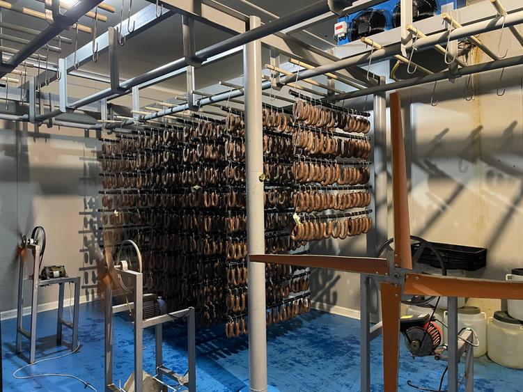 Hala procesare carne, stare perfecta,teren 4300mp intravilan, cumpana, constanta