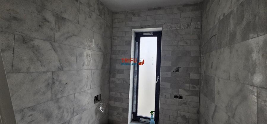 Casa individuala de vanzare 4 camere 2 bai 448mp teren