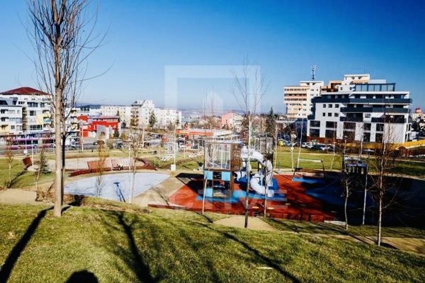 Birouri in  zona Sigma