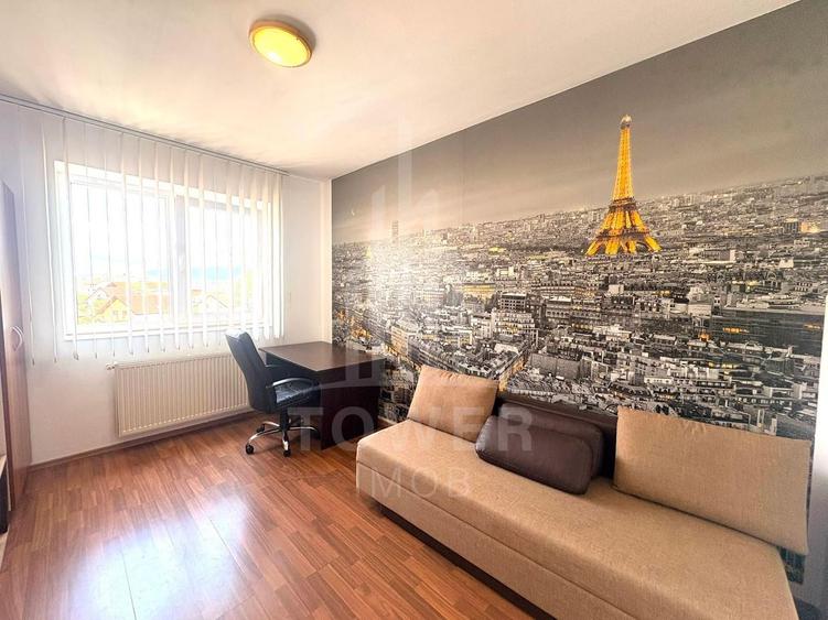 Apartament 3 camere de închiriat - Strada Frunzei