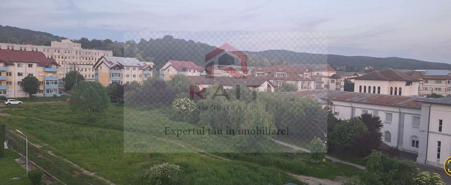 Teren intravilan de vânzare 2.694 mp Curtea de Argeș Central