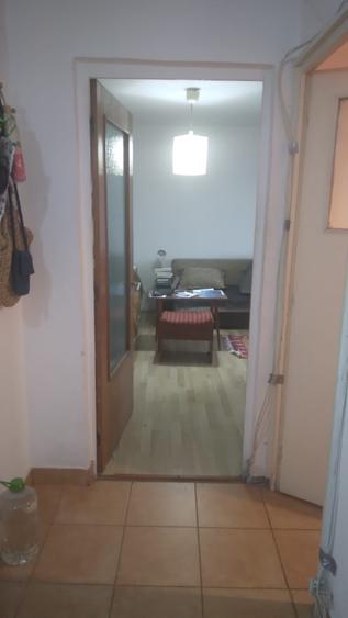 Vitan Mall,Metrou MIHAI BRAVU bl. MIXT 1992,DECOMANDATA,bucatarie mare patrata
