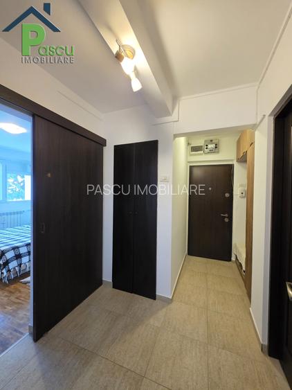 Apartament 2 camere Eroii Revoluției, str. Ghimpați, cf. I, decomandat, 50mpu - 11