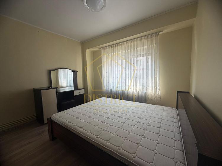 Apartament decomandat cu 5 camere si 2 bai, etaj 2 | Buziasului