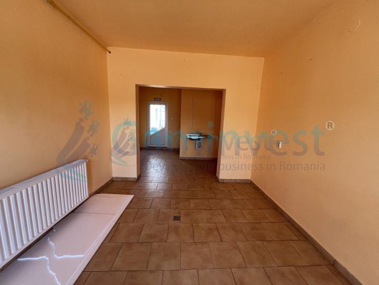 De vanzare cladire multifunctionala zona Seleusului, Oradea