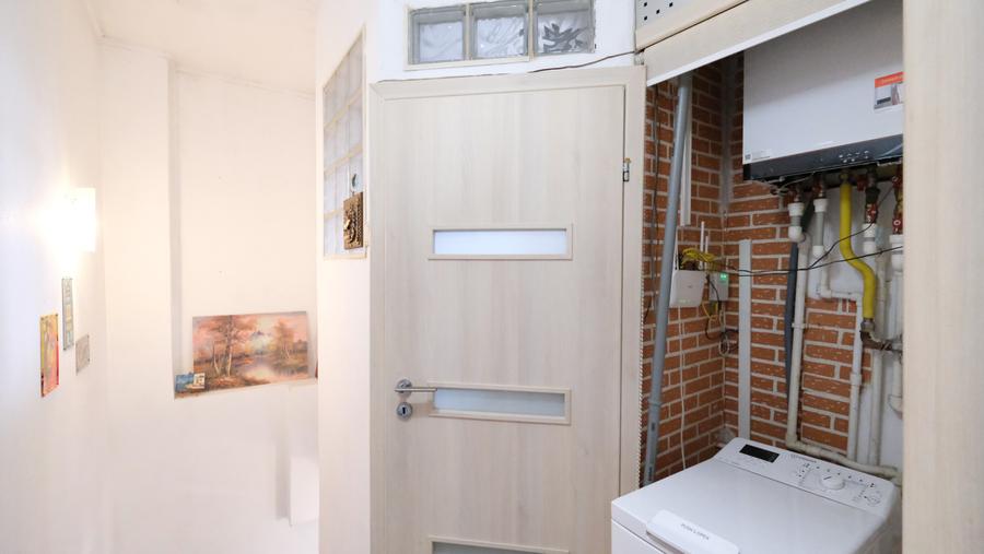 Vanzare apartament in vila, singur curte cu intrare separata totul pus la punct