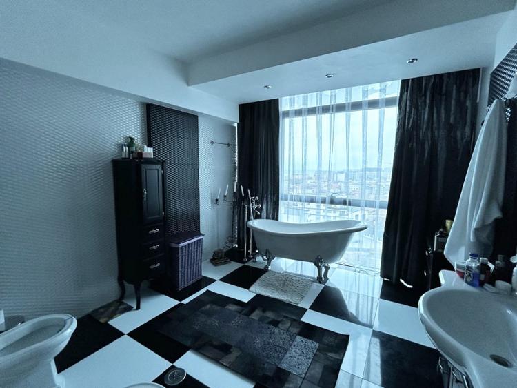 Penthouse la inaltime cu vedere panoramica la mare si statiunea Mamaia