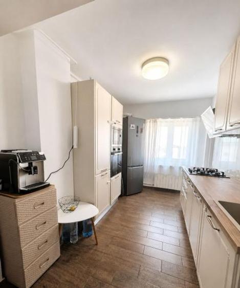 Apartament 3 camere decomandat, Bld. Mircea Voda, centrala termica, 2 balcoane