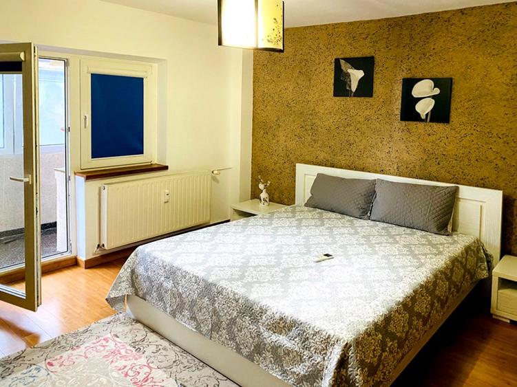 Apartament cu 3 camere de inchiriat Ploiesti, ECX08638