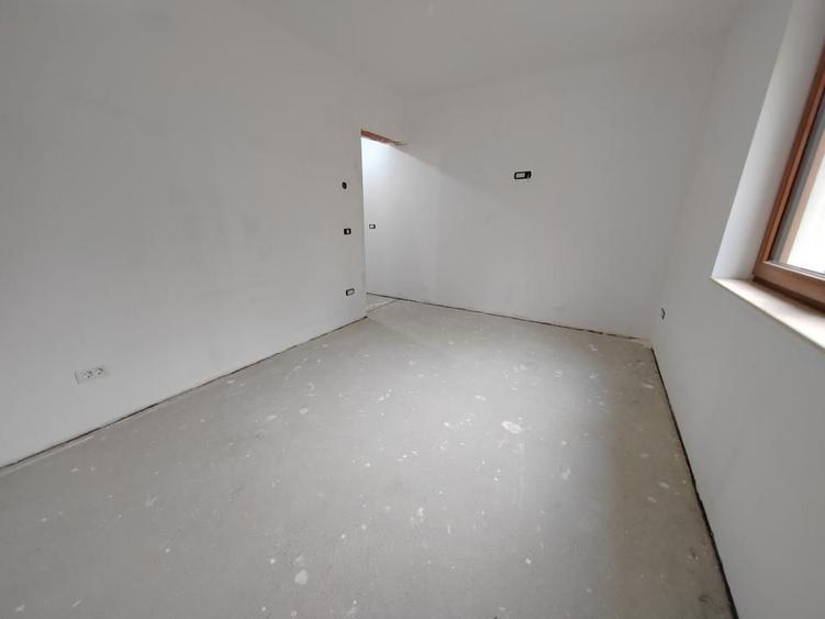 BÂRNOVA - Casă individuală P+POD, 156 mp + 1000 mp teren