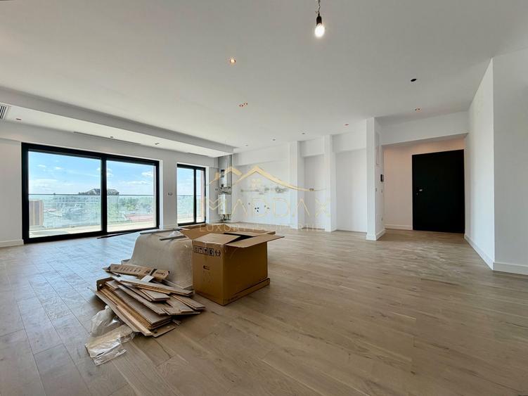 Apartament cu 4 camere *157mp*// 2 parking // Herastrau Park View