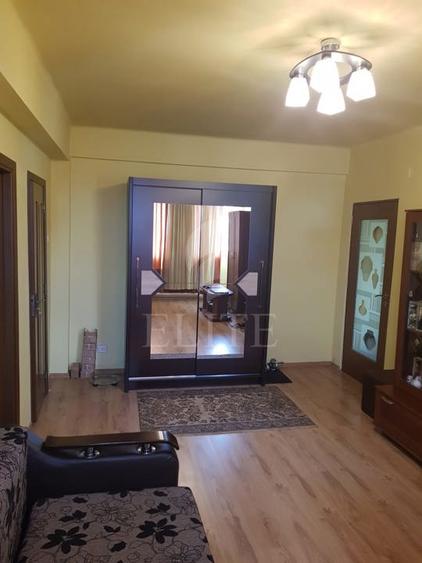 Apartament 2 camere în zona HOREA