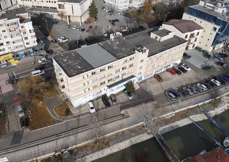 Inchiriez spatiu de birouri