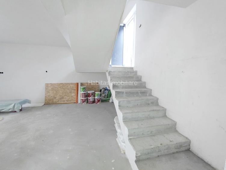Casa cuplata, noua, intr-o zona de case- linistita,in Dambul Rotund - 25