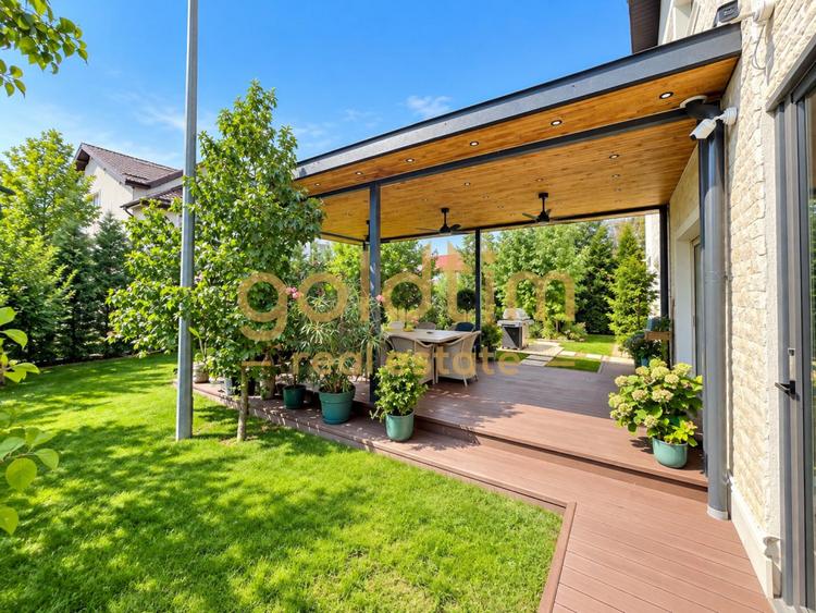 SUPERB/ DUPLEX/MOBILATA SI UTILATA/GRADINA MATURA/ COMPLEX SECURIZAT