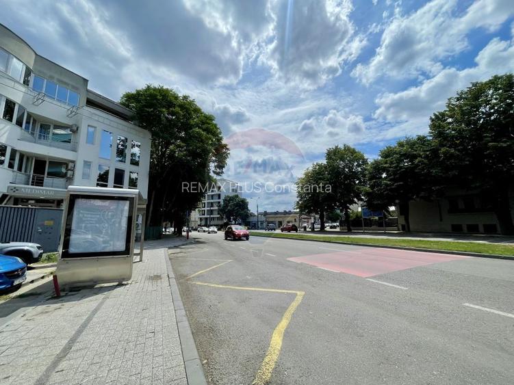 Spațiu comercial de închiriat - CENTRAL - 2
