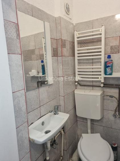 Garsonieră spațioasă zona centrala, curte comuna. - 3