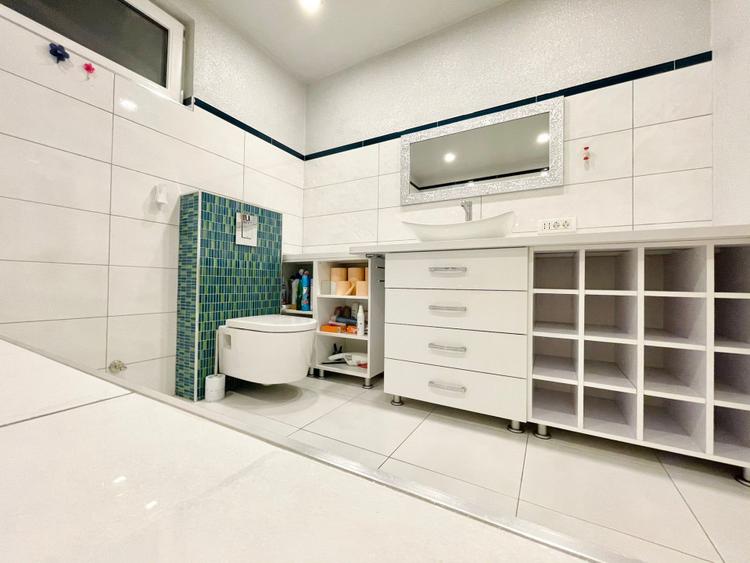 Casa individuala, 166 mp, teren 470mp, P+1- Zona Mehala - Comision 0%