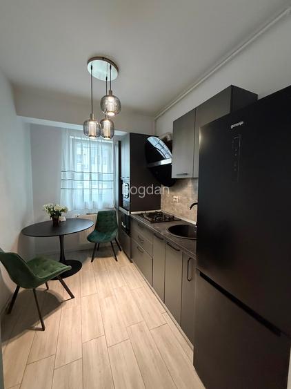 Apt. 2 cam,bloc 2022,Rotar Park 2,Militari,zona Metro-Mc Donald,10 min. metrou - 12