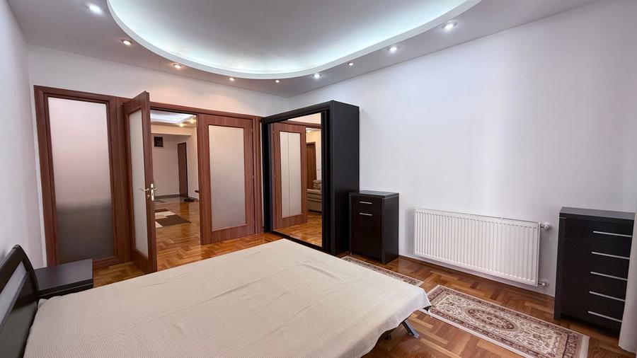 3 Camere Herastrau - Parcare
