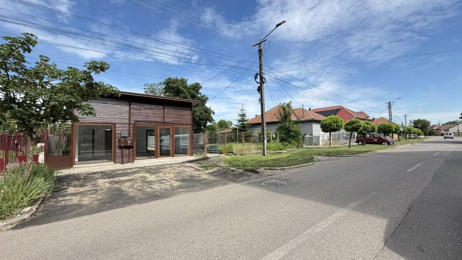 Inchiriere Spațiu Comercial 36 mp - Str. Corneliu Coposu - Carei