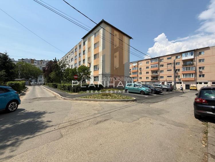 Apartament 2 camere,zona B-dul Traian Pizza Plus/Petru Rares - 12