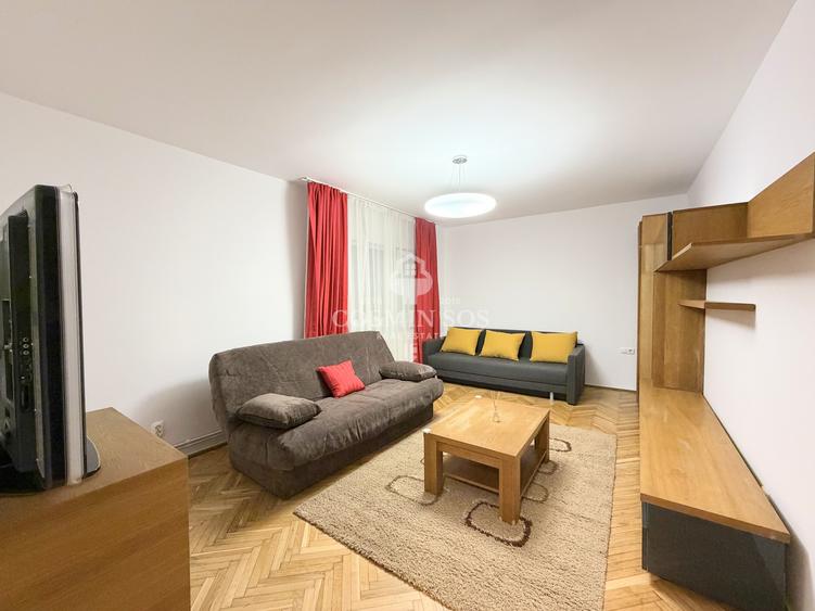 Apartament cu 2 camere de inchiriat | Parcare | Str. Lunii | Zorilor