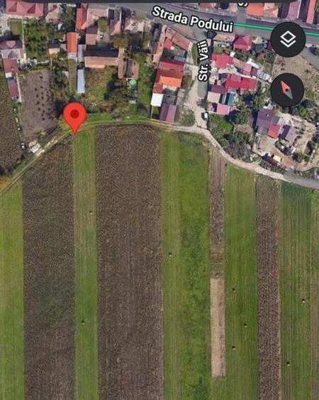 Terenuri zona intravilan Gusterita strada Podului