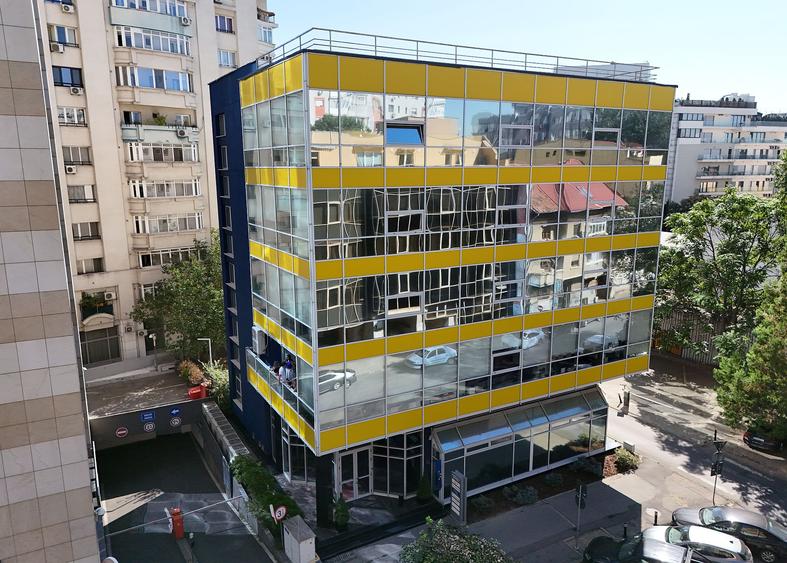 ROMANITZA OFFICE BUILDING