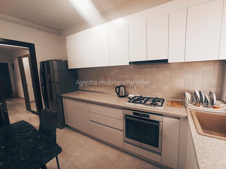 2 camere CENTRAL / Mun. Pitești , mobilat/ utilat , finisaje moderne! - 9