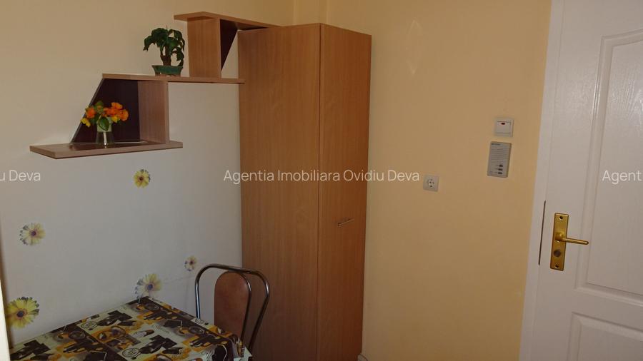 Inchiriez, apartament cu 2 camere in Deva, zona ultracentrala (Casa de Cultura) - 6