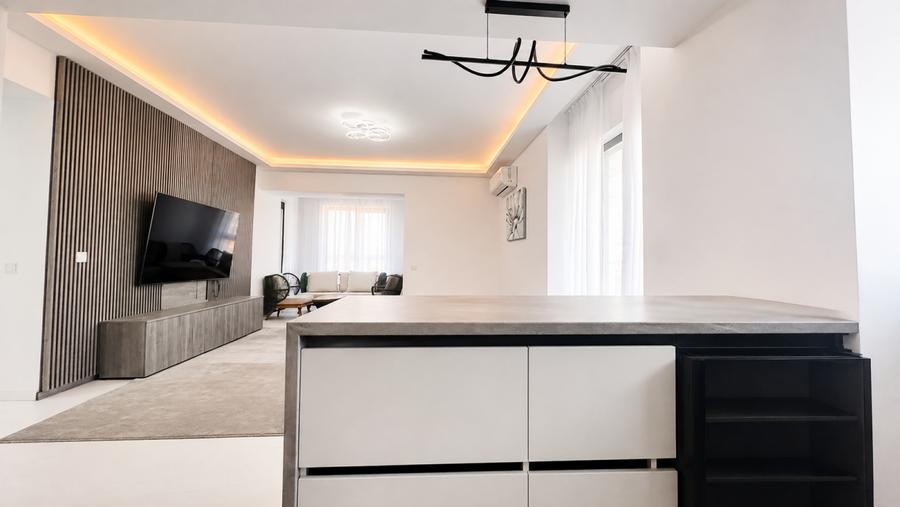 PRIMA INCHIRIERE / SUPERB / 4 CAMERE / TERASA GENEROASA