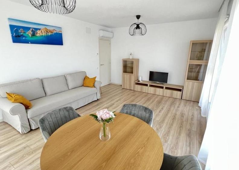 Apartament 2 camere Lux+Loc de parcare in Complexul Hercesa Vivenda