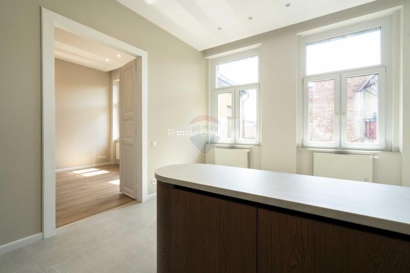 Apartament cu 3 camere de vânzare ultracentral str. Vasile Alecsandri - 3