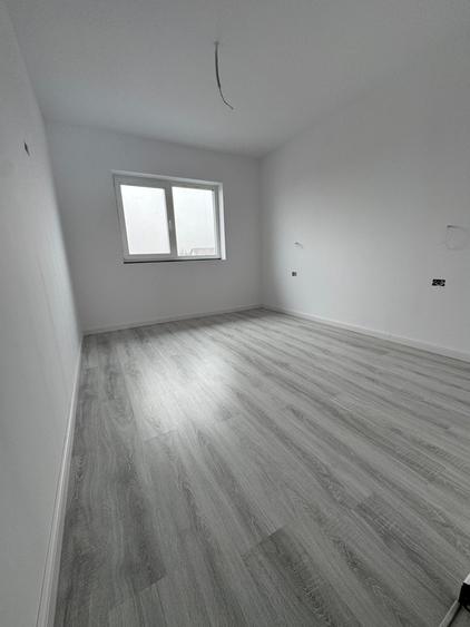 Duplex 5 camere cu zid dublu  | 119 MP utili | Remetea-Mare