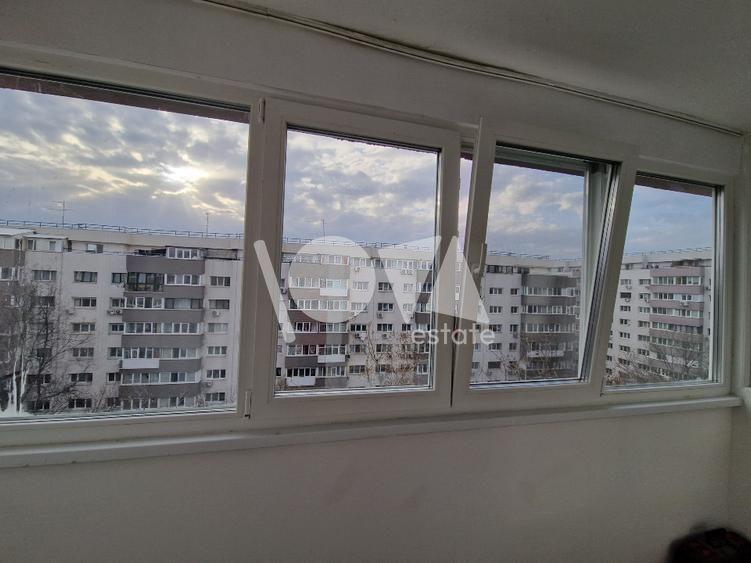 De vânzare: apartament 3 camere, metrou Lujerului, renovat reabilitat