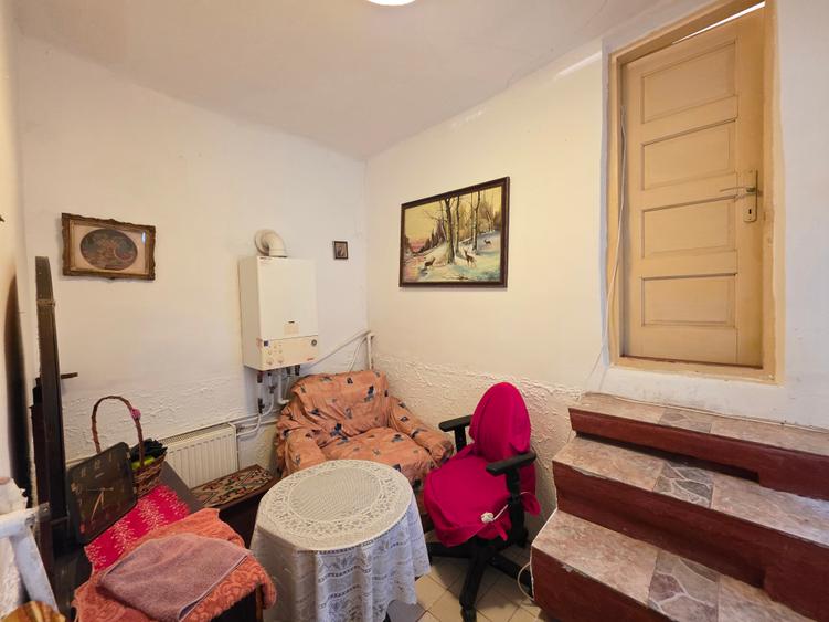2 camere - centrala termica - et 3 + mansarda - Vasile Lucaciu