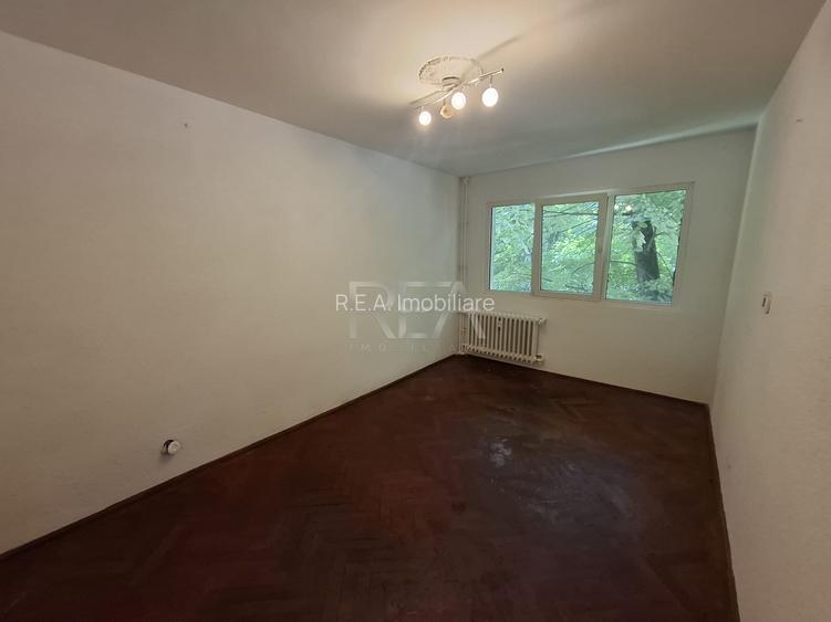 3 camere, et 1/4, anvelopat, 66 mp-Apusului - 4