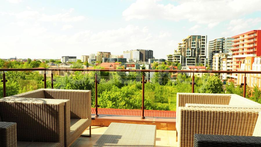 Apartament tip penthouse cu 3 camere | vedere panoramica | 190mpc