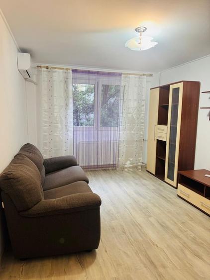 Apartament 3 camere-Tei