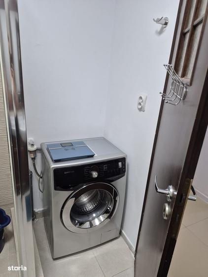 Apartament 2 camere la vanzare