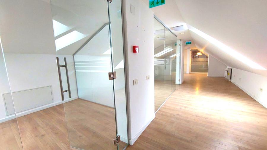 Spatiu Birouri 115 mp Finisat si utilat de inchiriat in Centru,  Alba Iulia